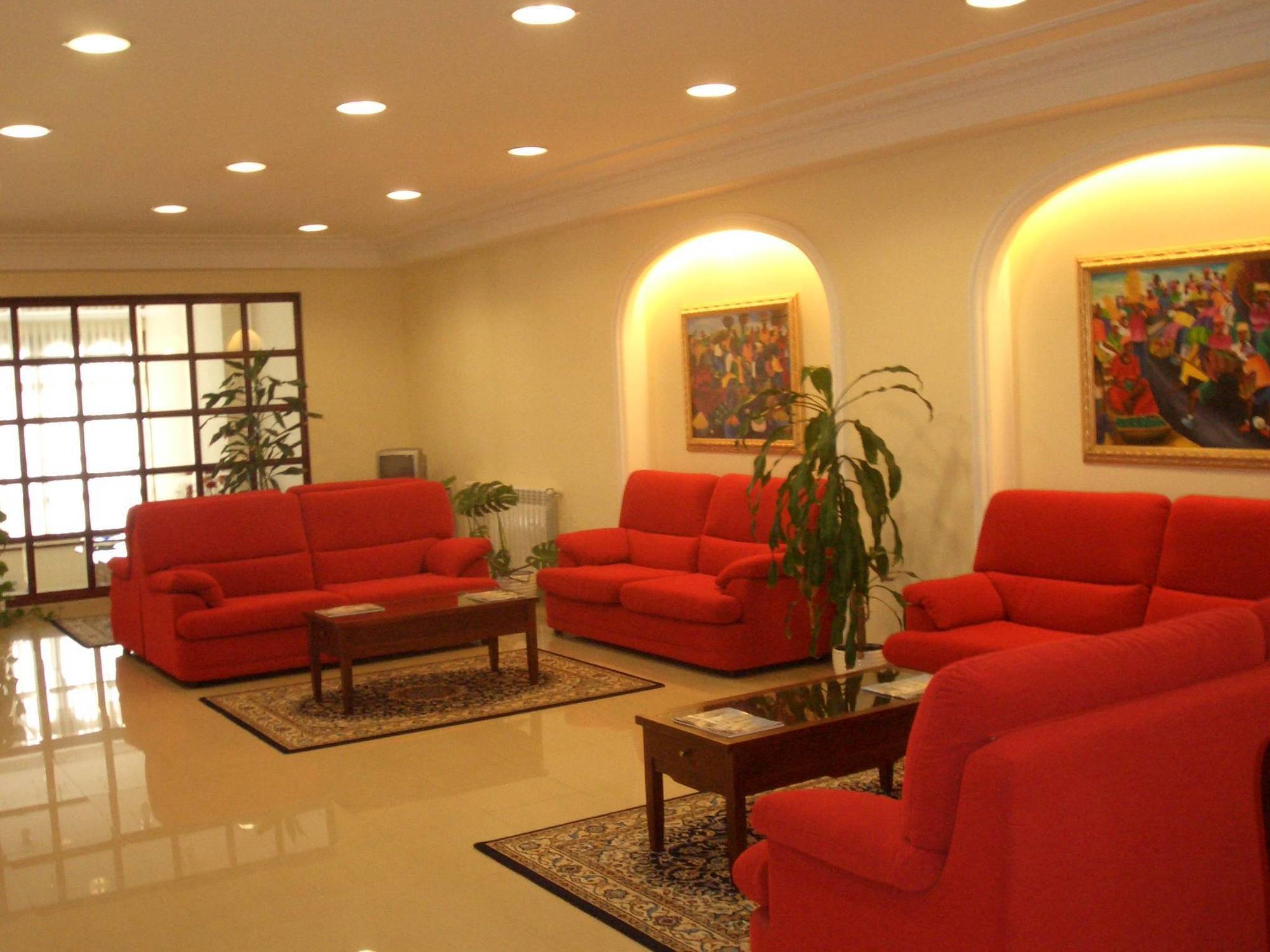 Apartamentos Maritimo Suites-Solo Adultos O Grove Inreriör bild